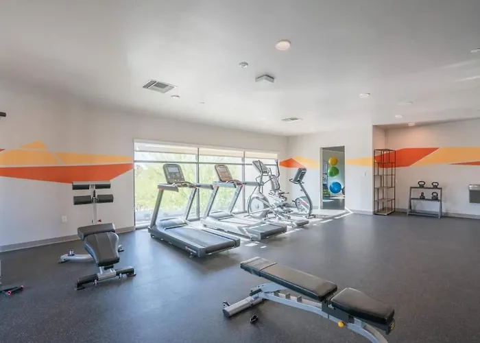 Heart Of Balcony Pool Gym Wd Parking * Tempe